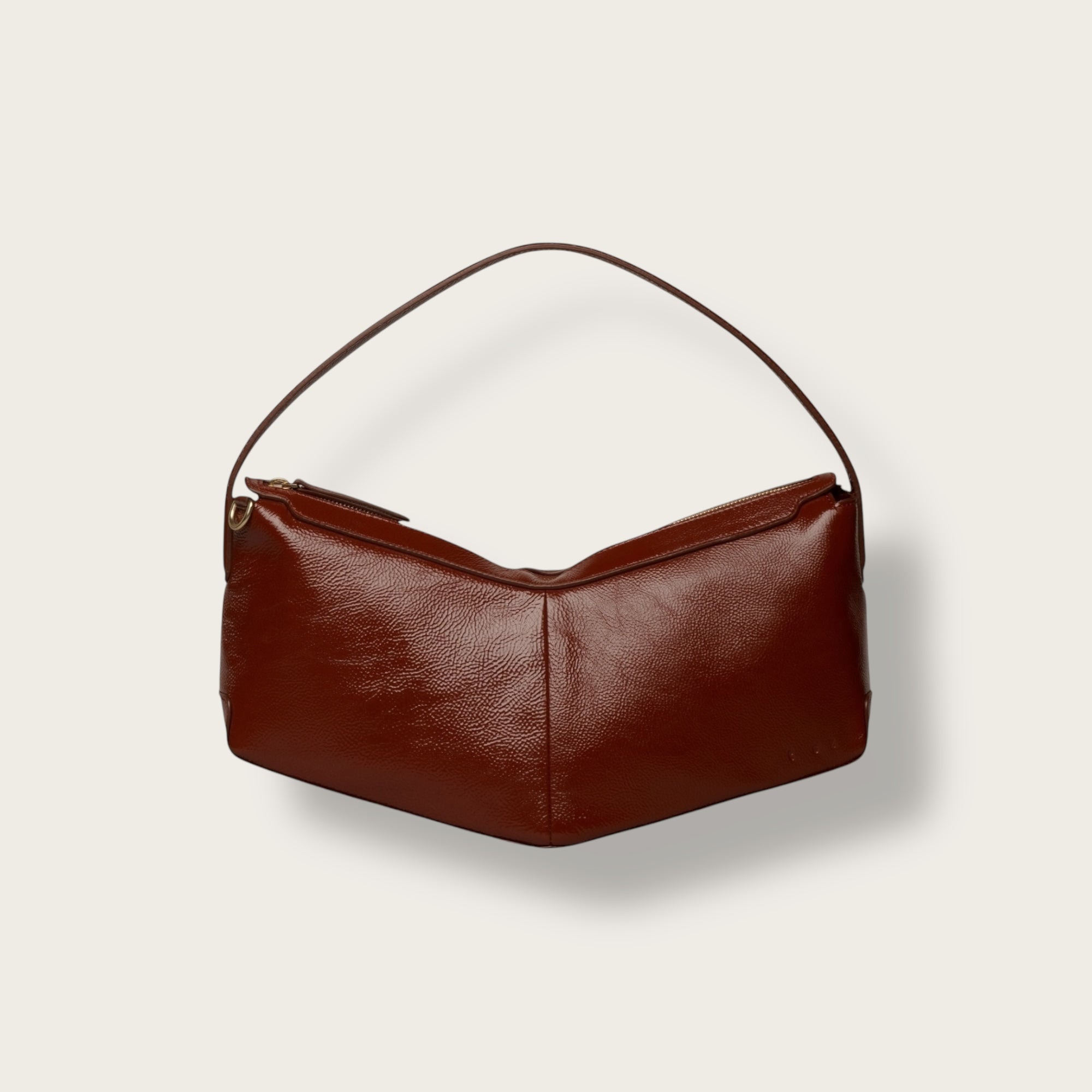 the V baguette glossy brunette shoulder bag