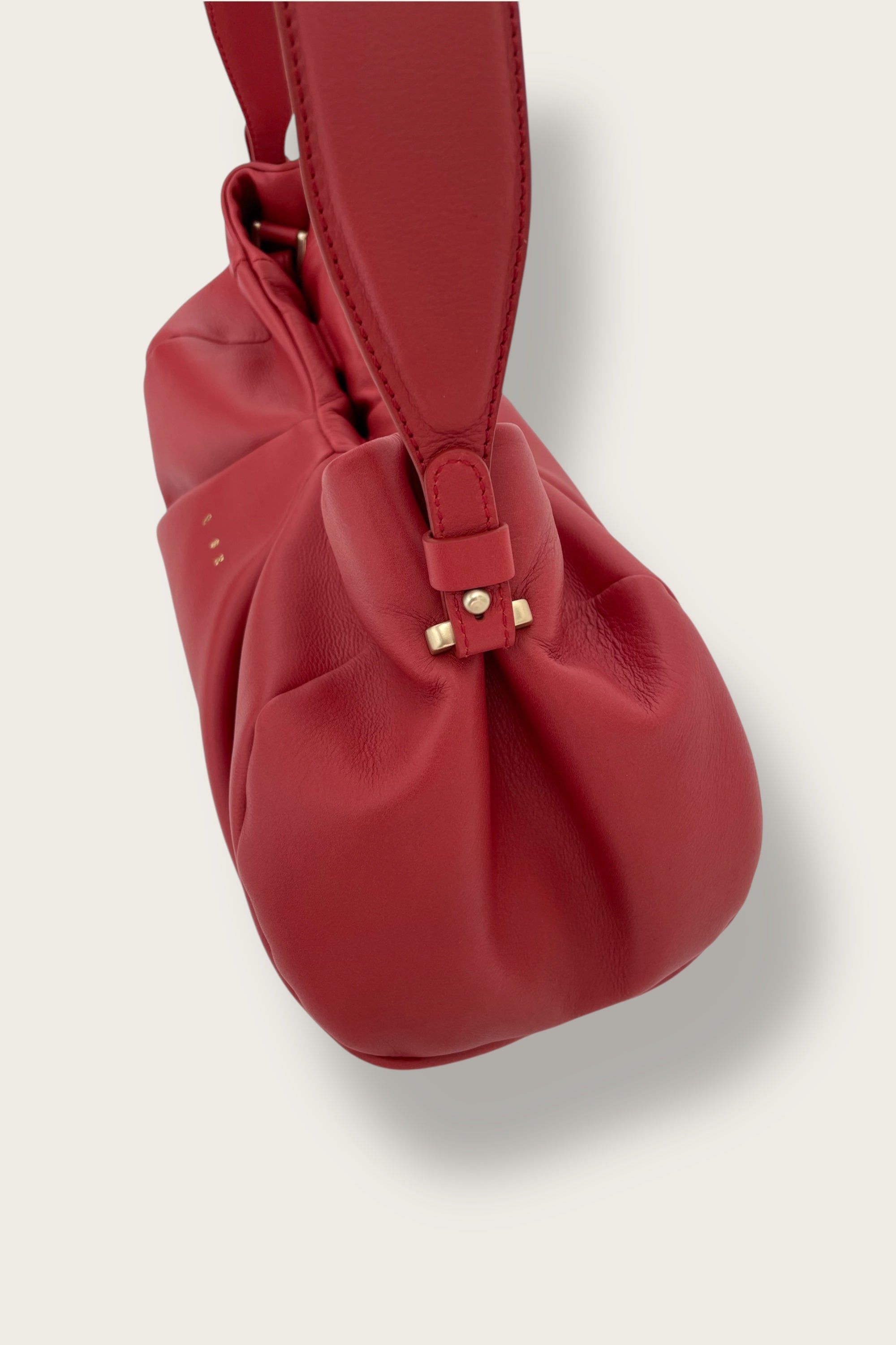 the cappelletti pomodoro shoulder bag and cross body